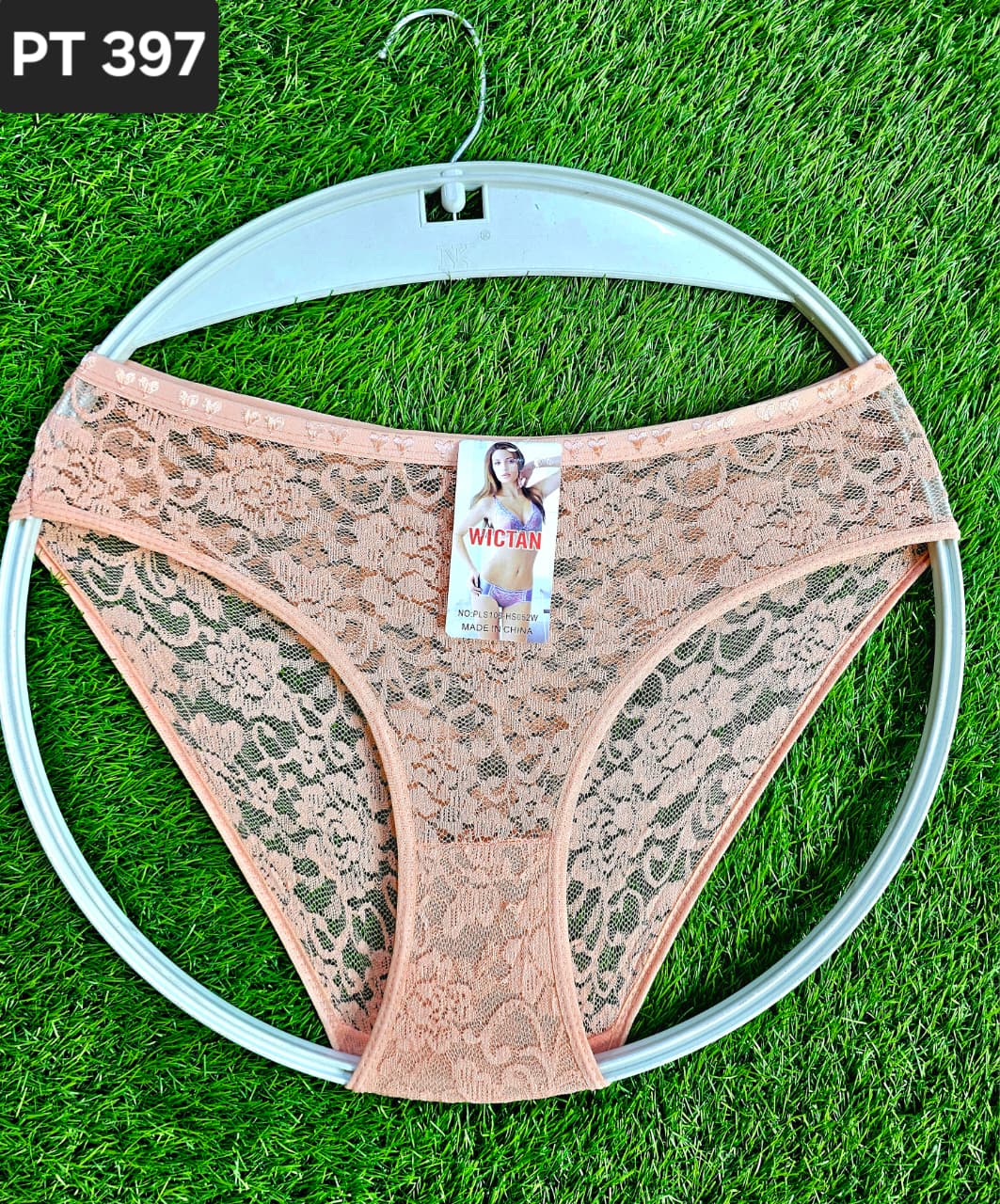 Ellegance inside under😅😂💪